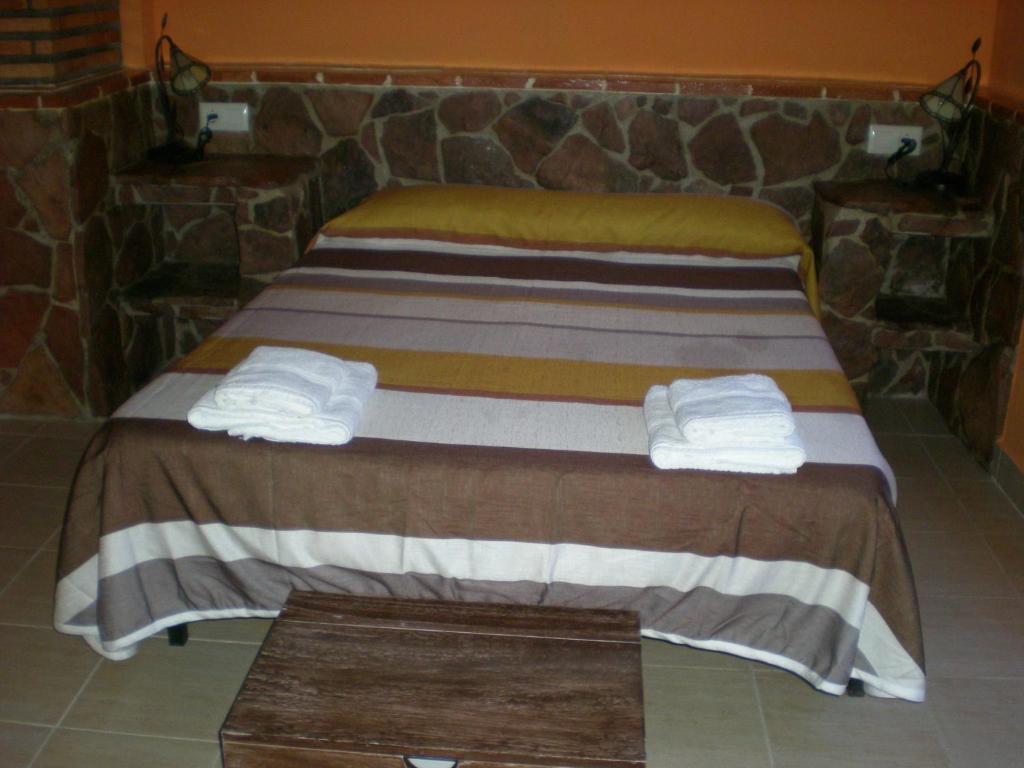 Hotel Alojamiento Rural Los Carriles Enguídanos Habitación foto